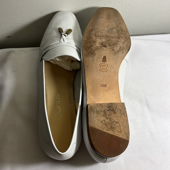 PRE-OWNED Women's Enzo Angiolini White Leather Shoes with metal tassels size 10M - Picture 5 of 5